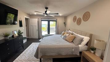 4 bedrooms, free WiFi, bed sheets