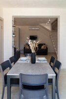 Family Room | Living area