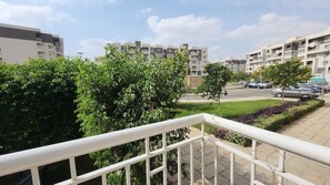 Property grounds - Modern flat with garden Madinaty (Cairo Governorate)