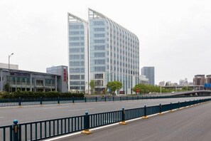 Unclassified image, 5 of 30, button - Naerdasi Hotel (Nanjing)