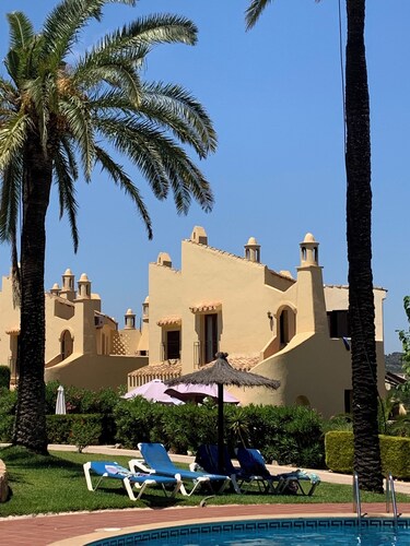 Beautiful, comfortable home in the heart of the sought-after Manga Club