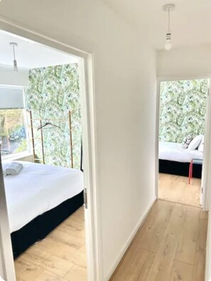 Casa | 6 quartos, ferros/tábuas de passar roupa, Wi-Fi de cortesia