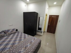 3 bedrooms, WiFi