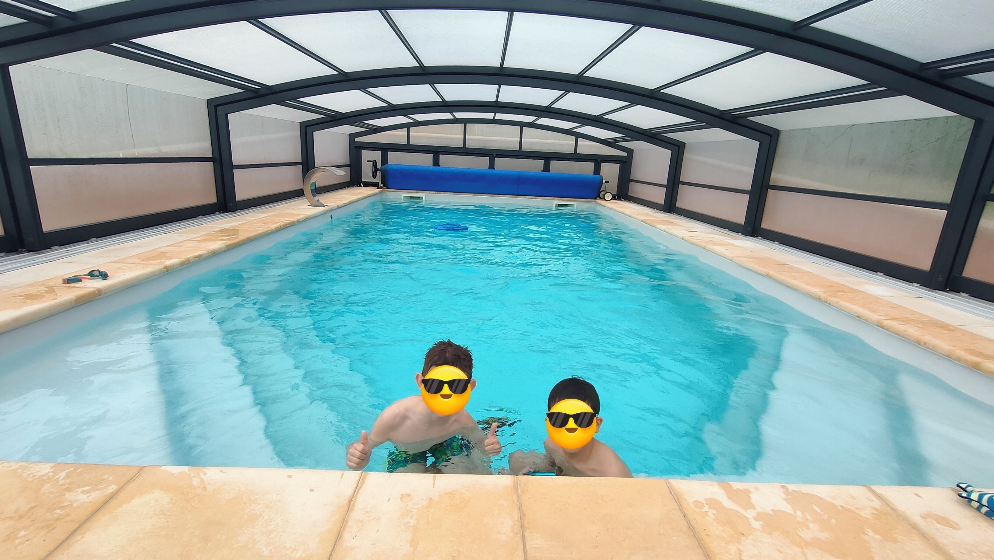 Piscine couverte, piscine chauffée