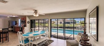 Boater's Paradise-Lux 3 br w/ private heated pool,bring your 27 ft boat!