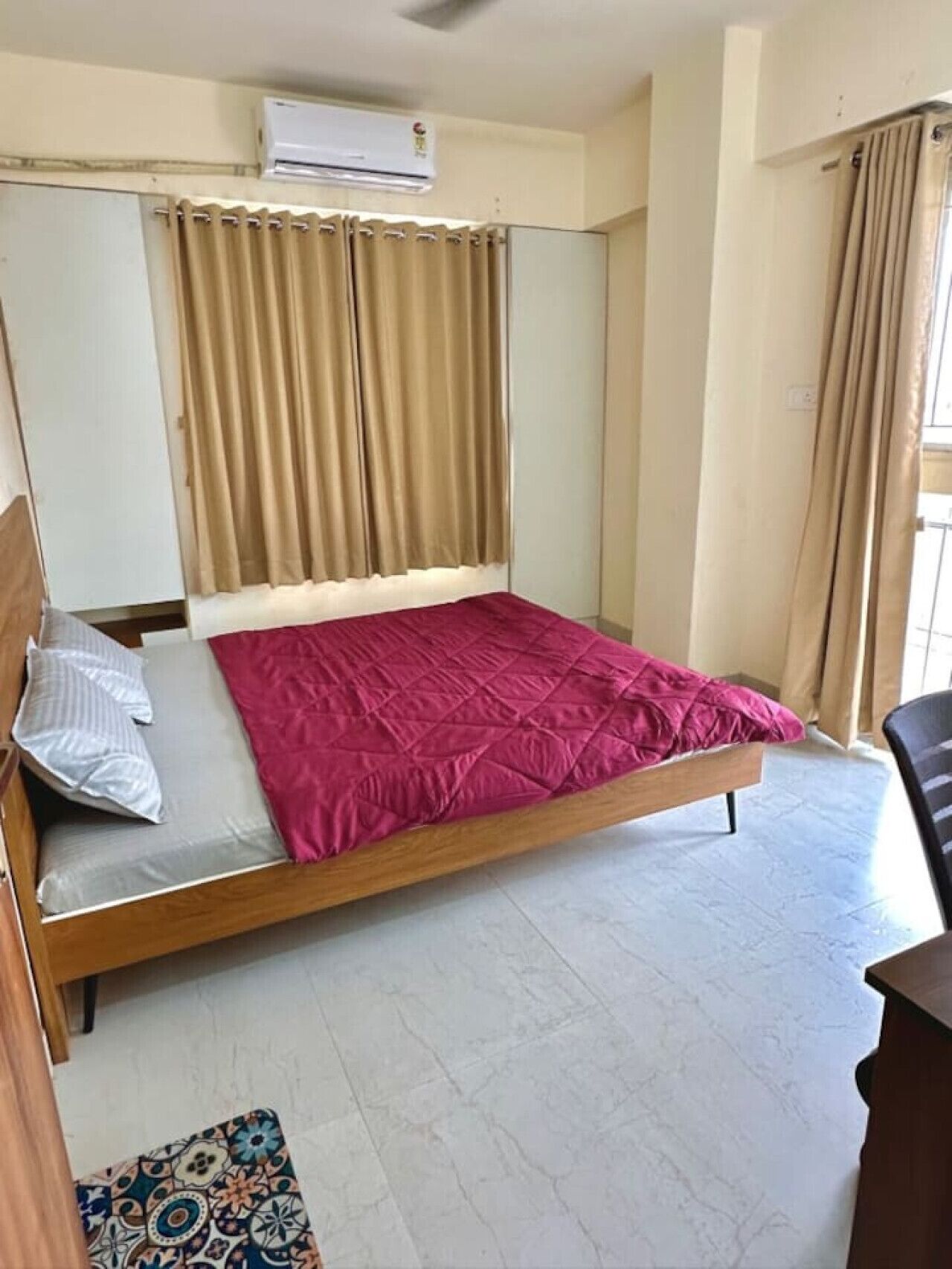 2 sovrum, skrivbord, strykjärn/strykbräda och gratis wi-fi