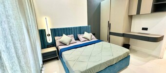 Peacock Palace: 2BHK Modern AC Flat in Baner, Pune