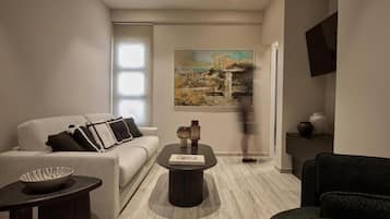 Appartement Exclusif, balcon, vue ville | Minibar, coffres-forts dans les chambres