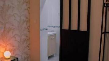 3 Schlafzimmer, Bügeleisen/Bügelbrett, Reisekinderbett, kostenloses WLAN