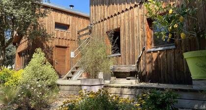 Chalet Dans Quartier Calme À Soulac SUR MER