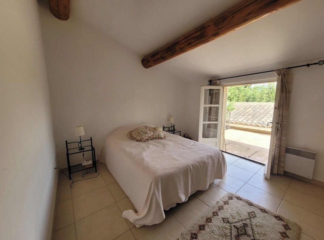 4 chambres, fer et planche à repasser, Wi-Fi