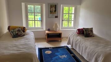 4 chambres, fer et planche Ă repasser, Wi-Fi