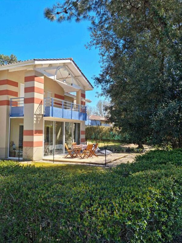 Exterior - Apartment in a Residence with swimming pool - 6494 (Soulac-sur-Mer)