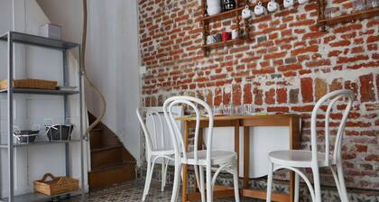 OPARADI "L'Atypique" - the charm of authenticity