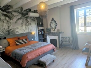 Appartement Confort, salle de bains privée, vue jardin | Vue de la chambre