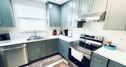 804 SanMateo Comfortable 2BR Home/WiFI & Free Parking