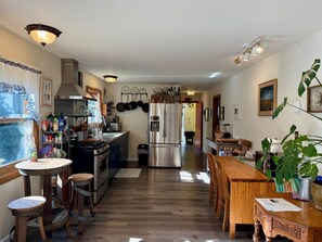 Fridge, microwave, oven, stovetop - Cozy Redwood 2BR • Walk to Monte Rio Beach (Monte Rio)