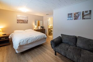 2 室のベッドルーム、WiFi、ベッドシーツ