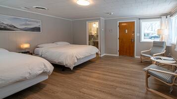 1 bedroom, WiFi, bed sheets