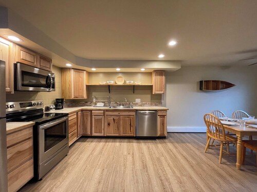 The Fox Family Lodge at The Totem Lodges