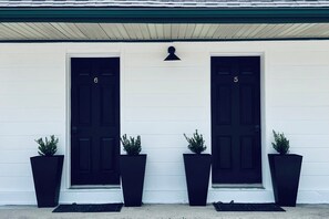 Exterior detail - Room 12 (Suite) at Inland Lakes Motel (Indian River)