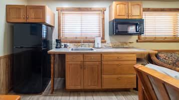 Fridge, microwave, coffee/tea maker, toaster