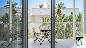 Family Suite | Balcony - HOTIDAY Collection - Suites Polignano (Polignano a Mare)