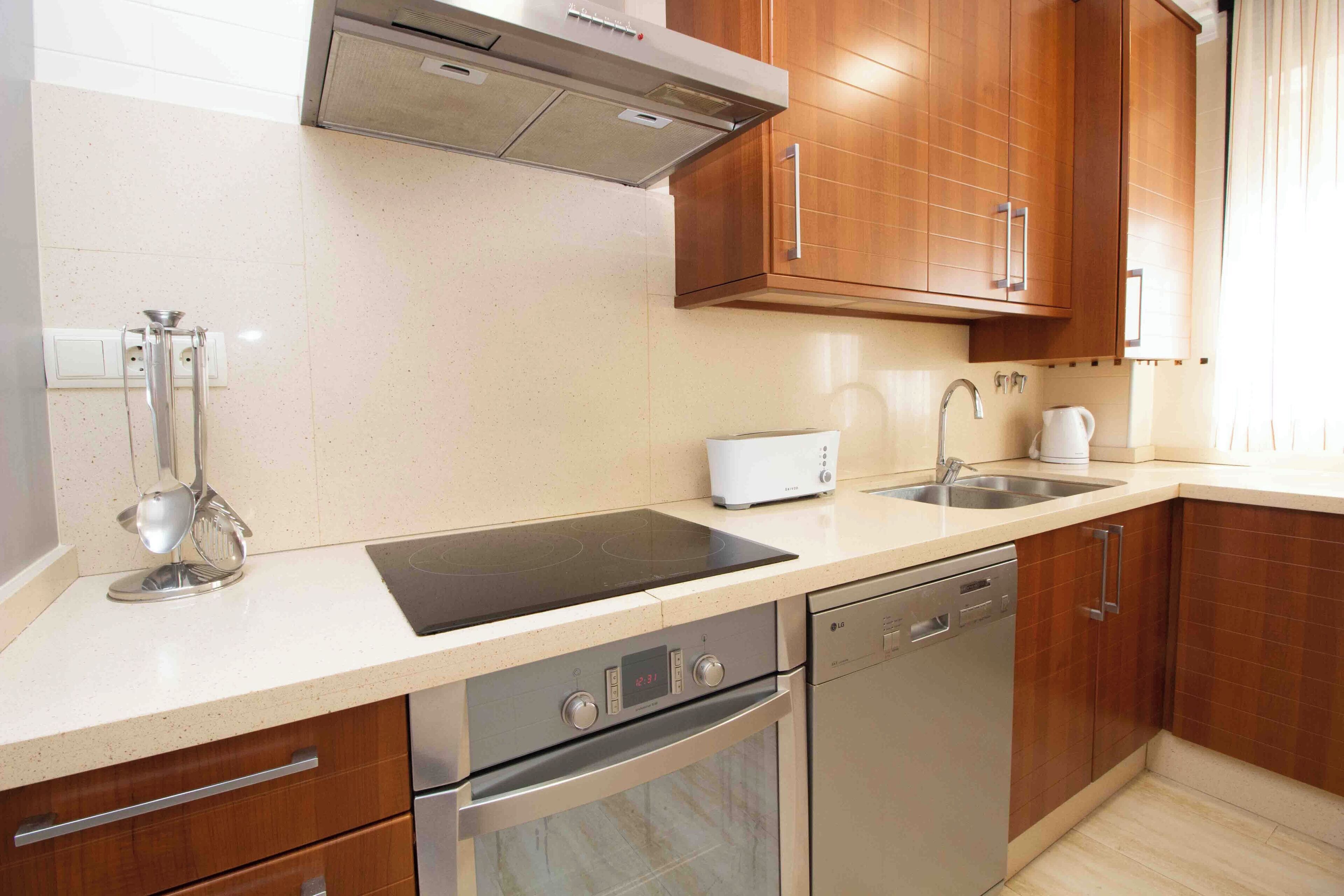 Mikrowelle, Ofen, Herdplatte