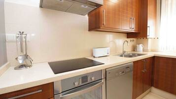 Mikrowelle, Ofen, Herdplatte