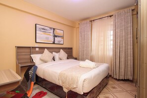 Suite Supérieure, 2 chambres | 2 chambres, décoration personnalisée, ameublement personnalisé, bureau