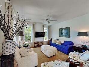 House, Multiple Beds, Patio, Golf View (Raven's Run) | Living area | 42-inch flat-screen TV with digital channels