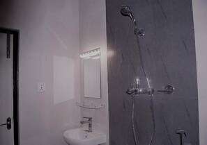 Shower, towels