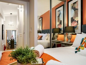 2 chambres, fer et planche à repasser, Wi-Fi gratuit, draps fournis