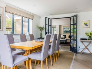 Dining - Modern Stylish Bosham Home - Pass The Keys (Bosham)