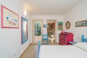 House | 4 bedrooms, iron/ironing board, free WiFi, bed sheets - Casa Loris by Wonderful Italy (Olbia)
