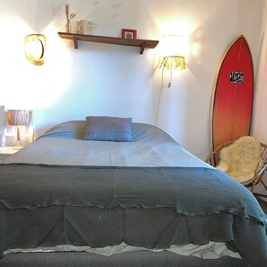 Superior Double Room, 1 Double Bed | Premium bedding, iron/ironing board, free WiFi, bed sheets - Guest House Folk Inn (Vielle-Saint-Girons)