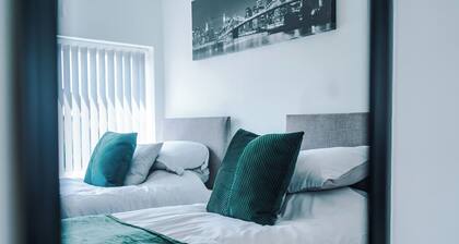 Salford Oasis Retreat