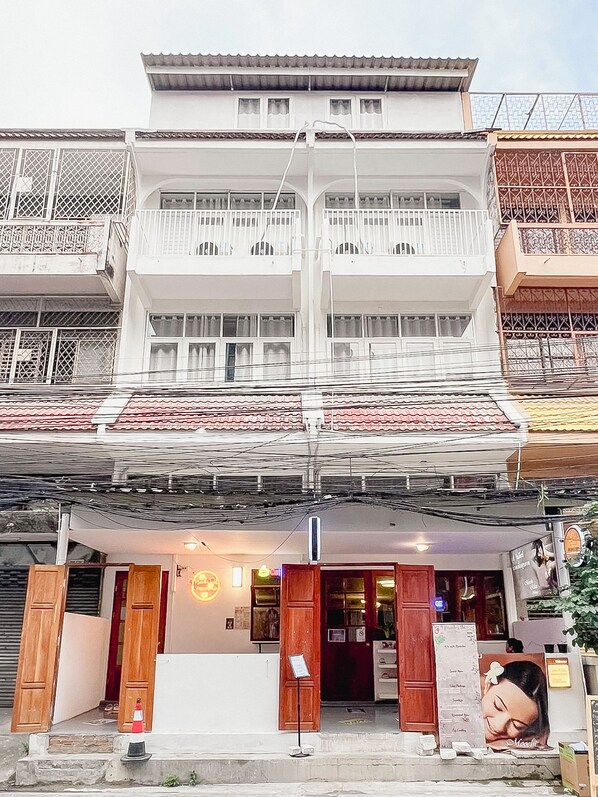 Exterior - Moochi Relax Lassommoir (Bangkok)