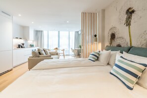 1 makuuhuone, työpöytä, Wi-Fi, vuodevaatteet