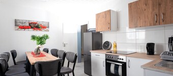 Serviceroom24 - Apartment 5 in Recklinghausen Hoch Wlan - TV - 24-7 Check-in