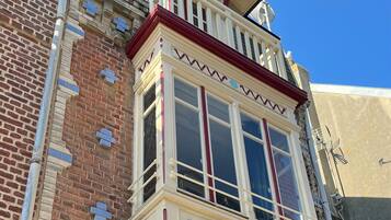 DĂ©tail de lâextĂ©rieur