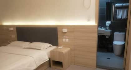 Super 8 Inn Jilin Shenzhen Street
