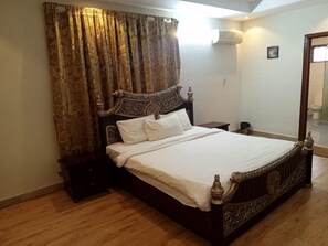 Apartment | 3 bilik tidur, Wi-fi percuma, cadar katil 