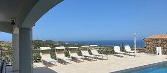 VILLA APARTMENT SEA VIEW MOUNTAIN POOL