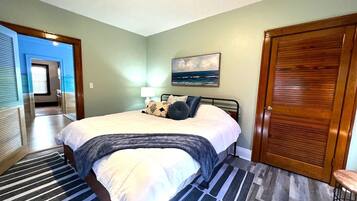 2 habitaciones, tabla de planchar con plancha y wifi gratis