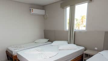 Quarto quádruplo econômico | Escrivaninha, espaço de trabalho para notebook