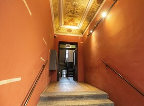 Property entrance - Salve station (Kraków)