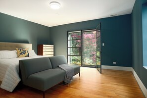 4 habitaciones, tabla de planchar con plancha y wifi gratis