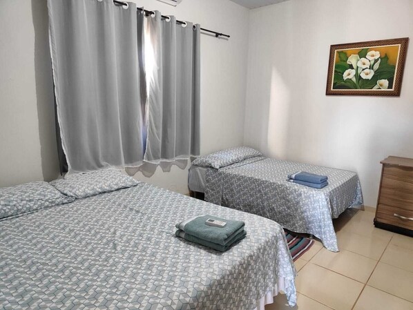 2 bedrooms, WiFi, bed sheets