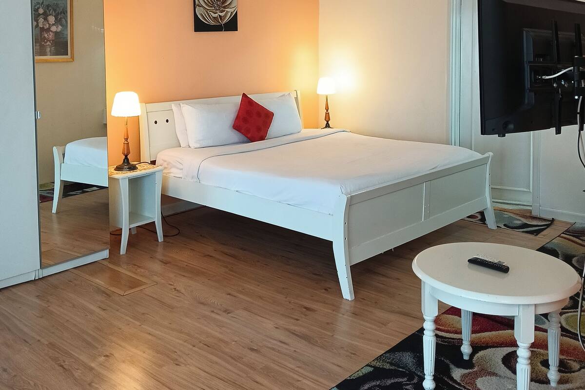Appartamento Superior, letti multipli, vista città | 1 camera, biancheria da letto di alta qualità, materassi Select Comfort